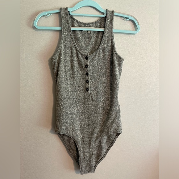 Madewell Heather Grey Sleeveless Indy Henley Bodysuit, Sz S, NWOT - Picture 3 of 7
